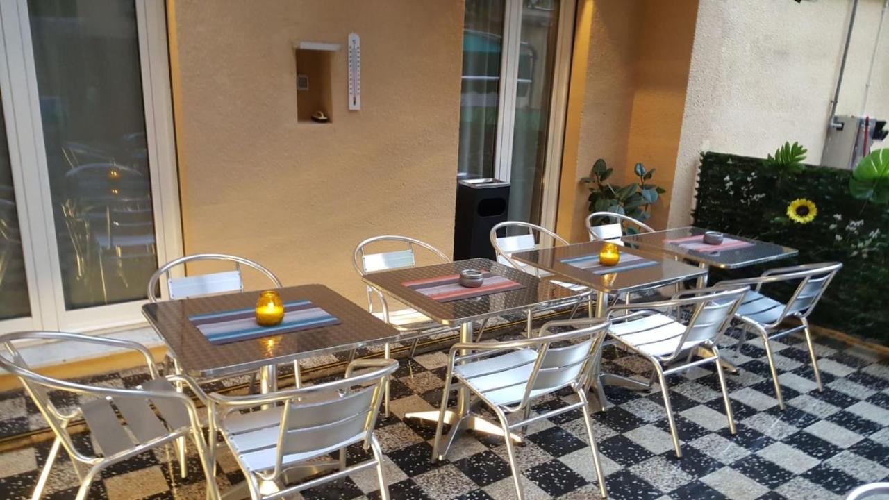 Albergo Aduepassi & Servizio Bike Shuttle Finale Ligure Dış mekan fotoğraf