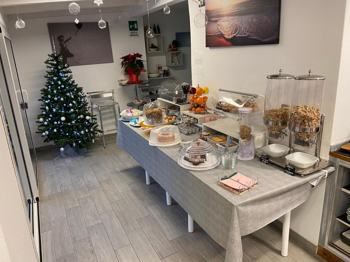 Albergo Aduepassi & Servizio Bike Shuttle Finale Ligure Dış mekan fotoğraf